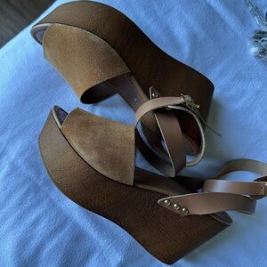 Seychelles Suede platform wedges, wood heel 8.5